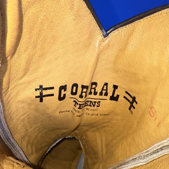 Vintage Corral Cowboy Boots with Hearts and‎ Wings Kids 2.5T Cowgirl Boots Rodeo - Picture 8 of 9